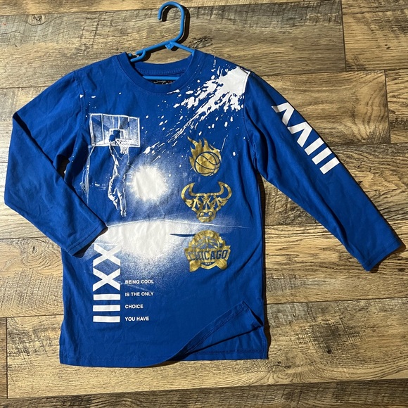 Michael Jordan Chicago Bulls Youth Med Shirt Long Sleeve Studio 23 Concept Blue - Picture 1 of 4